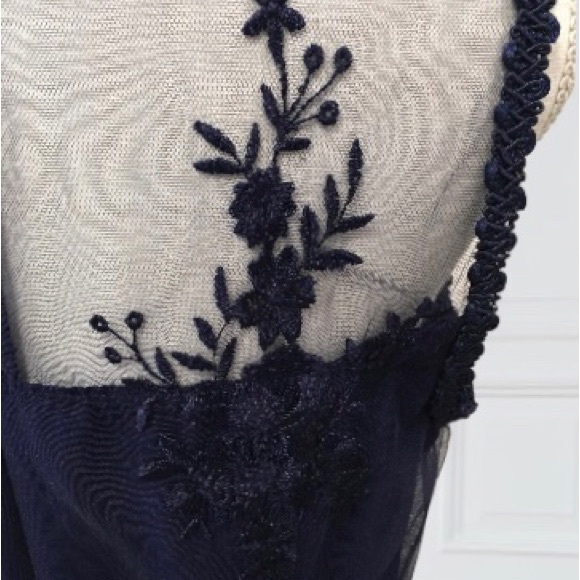 Nanette Lepore Lace Sheath Dress, Sz 10 - Picture 5 of 14